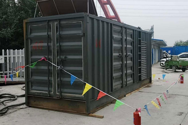 西藏发电机租赁空气滤清器多久更换一次?